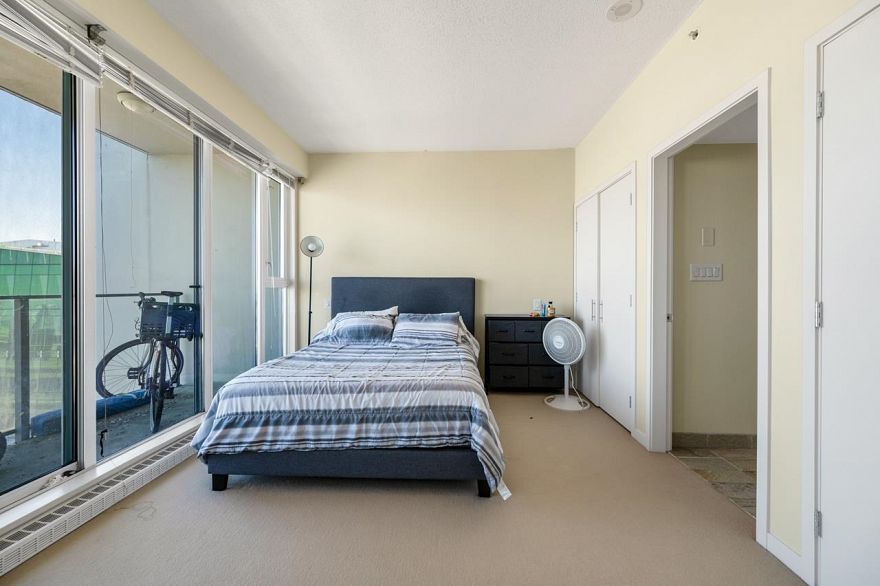 812 522 W 8th Avenue