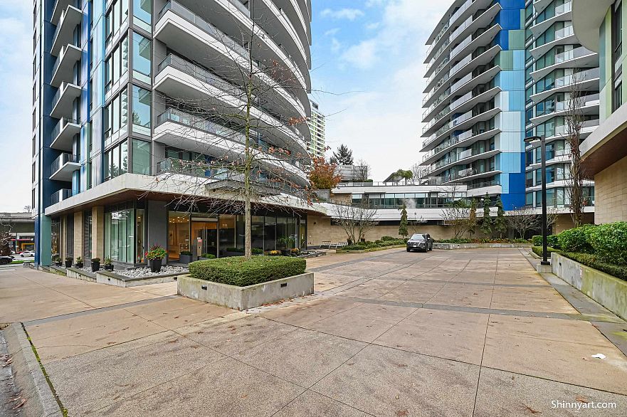 1409 8189 Cambie Street