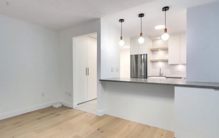 303 1545 E 2nd Avenue