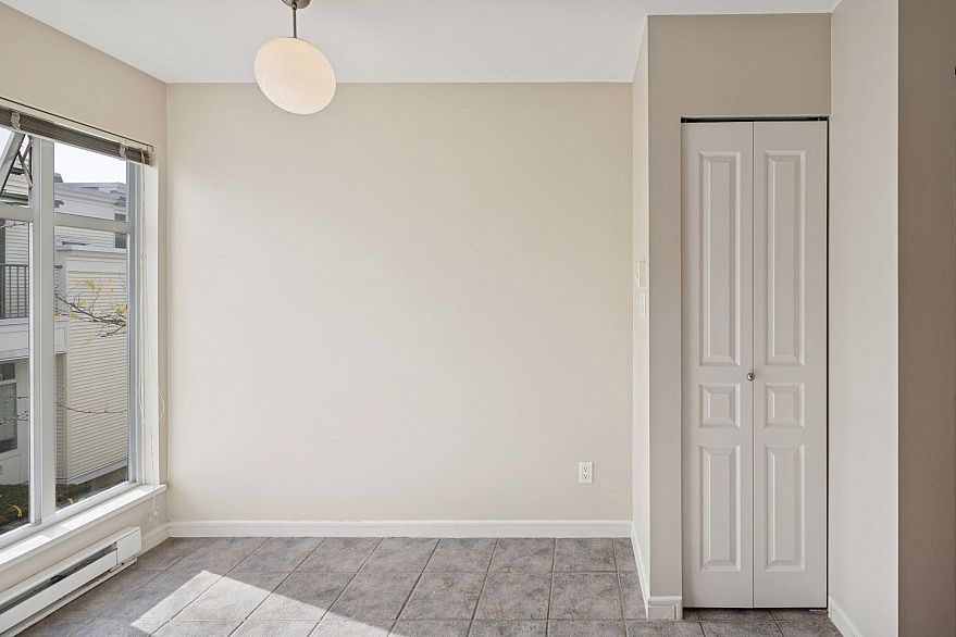 311 3727 W 10th Avenue