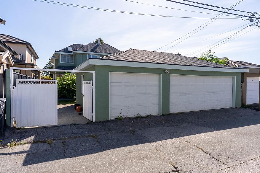 2249 Fraserview Drive