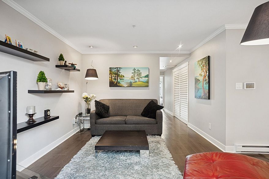 105 1554 Burnaby Street