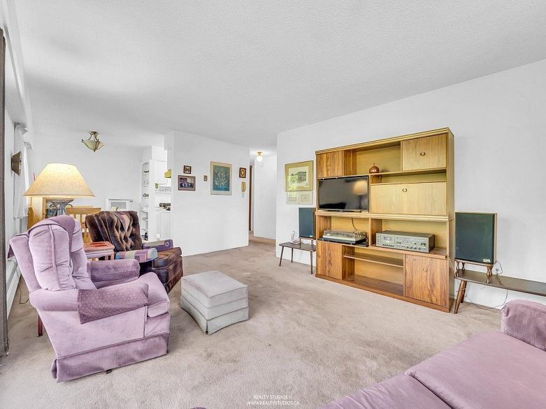 311 2121 W 6th Avenue