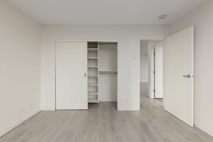 1710 788 Hamilton Street