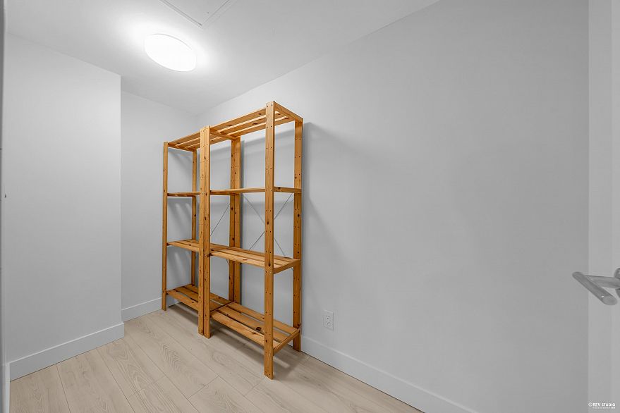 1902 1133 Hornby Street