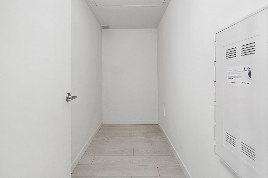 611 180 E 2nd Avenue