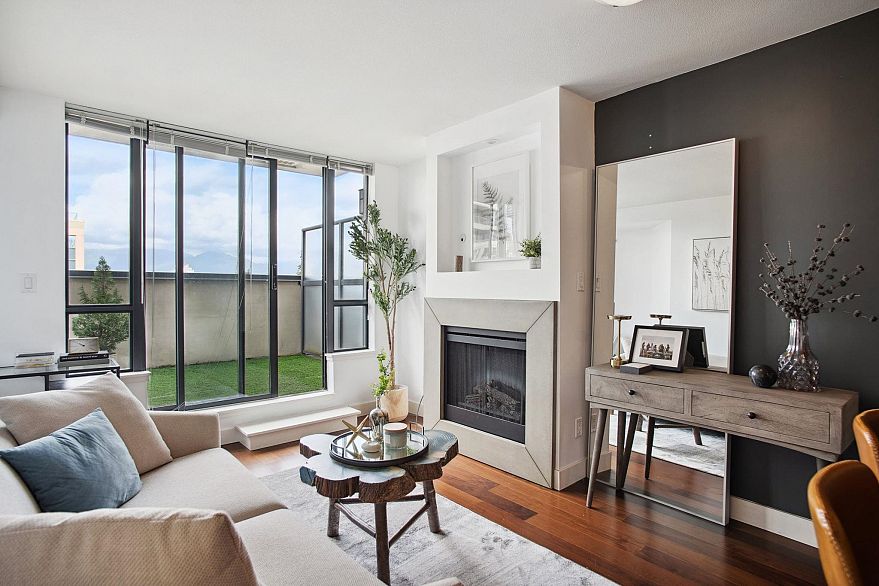 505 3228 Tupper Street