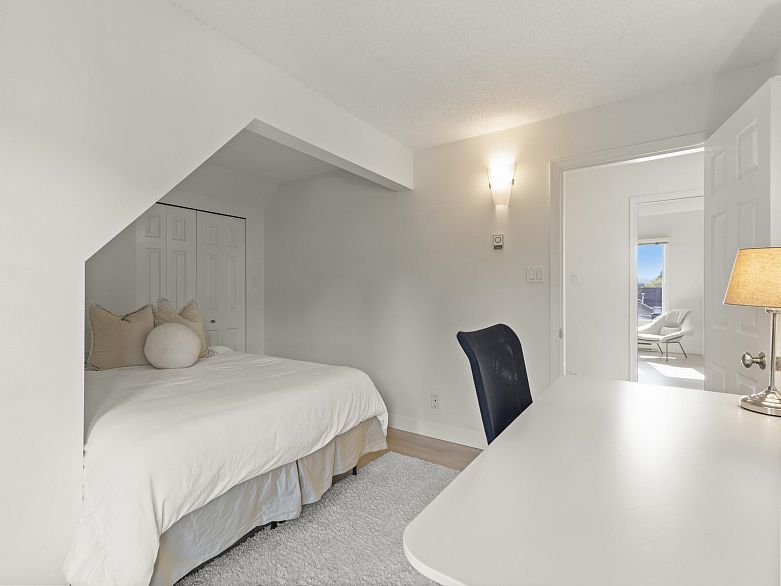 1902 Stephens Street