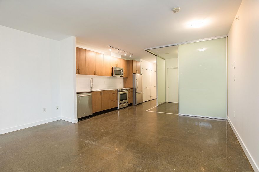 310 221 Union Street