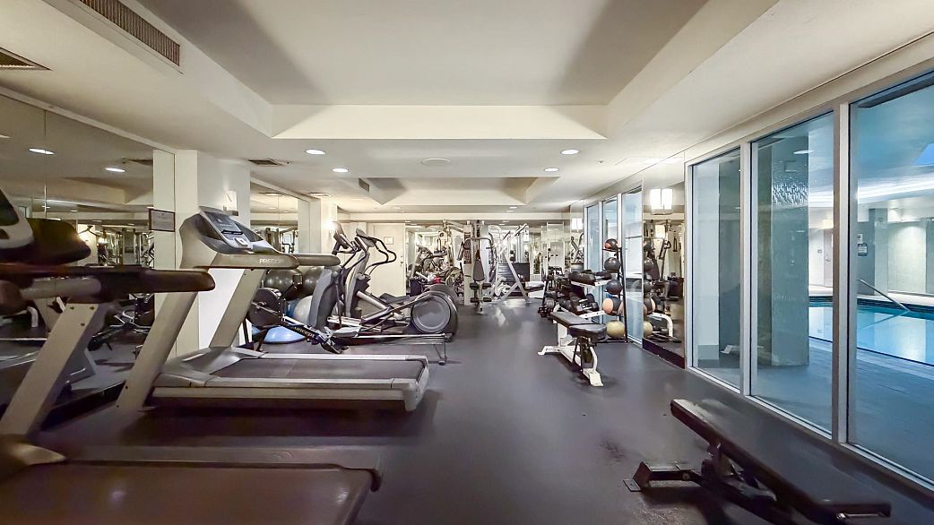 506 588 Broughton Street