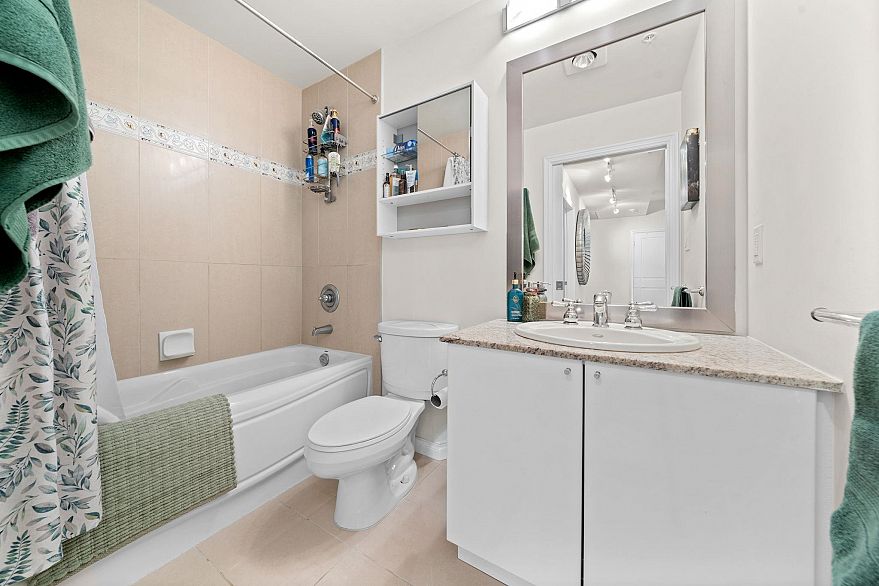 1101 1211 Melville Street