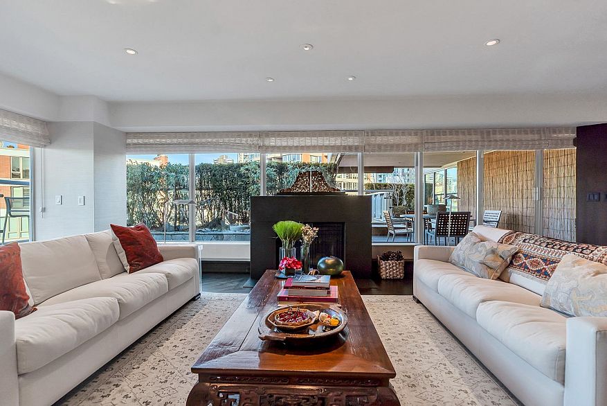 902 1600 Hornby Street