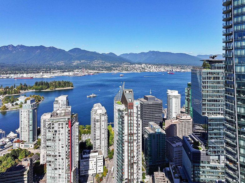 2704 1189 Melville Street