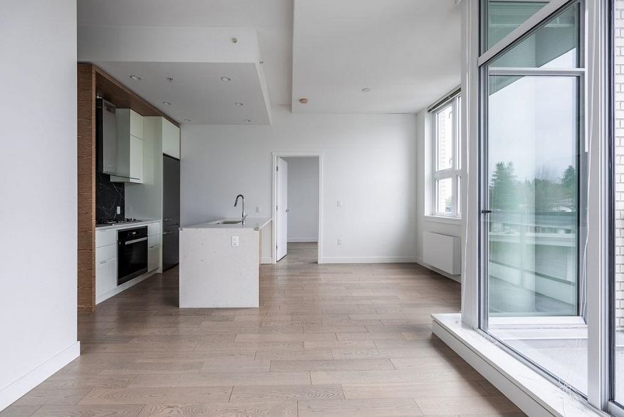 401 6733 Cambie Street