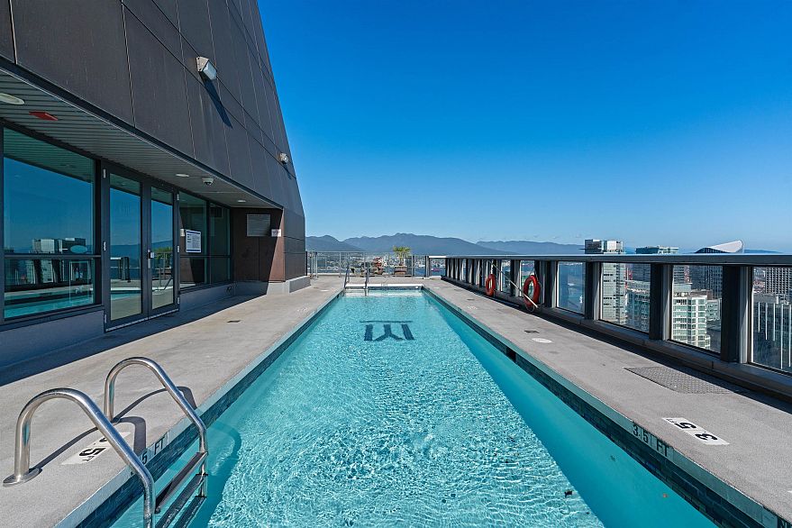 2704 1189 Melville Street