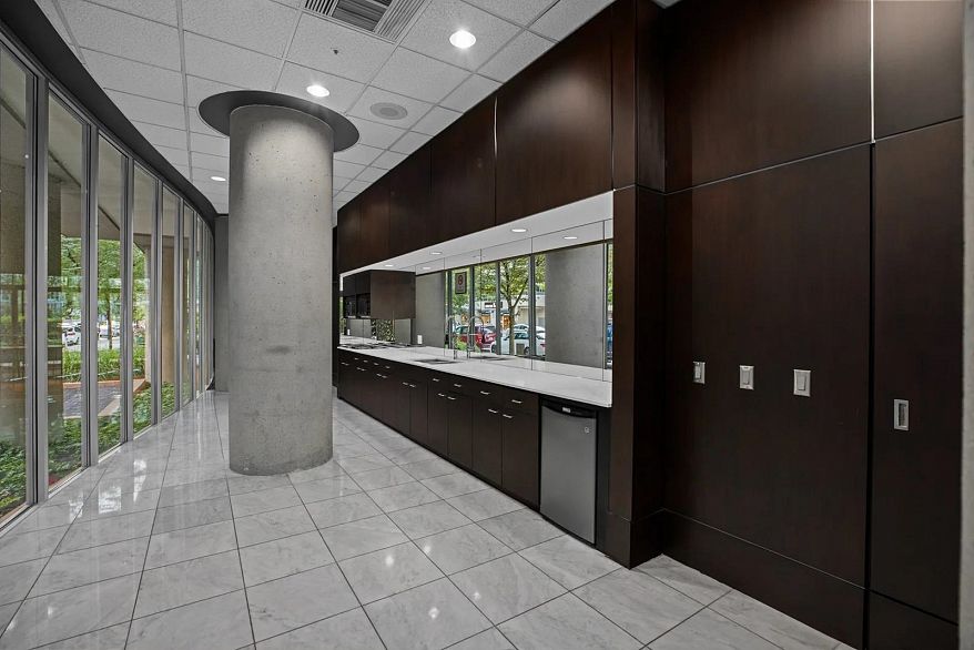 507 555 Jervis Street