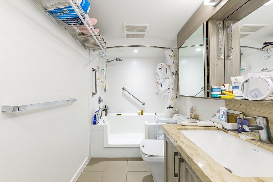 1003 5470 Ormidale Street