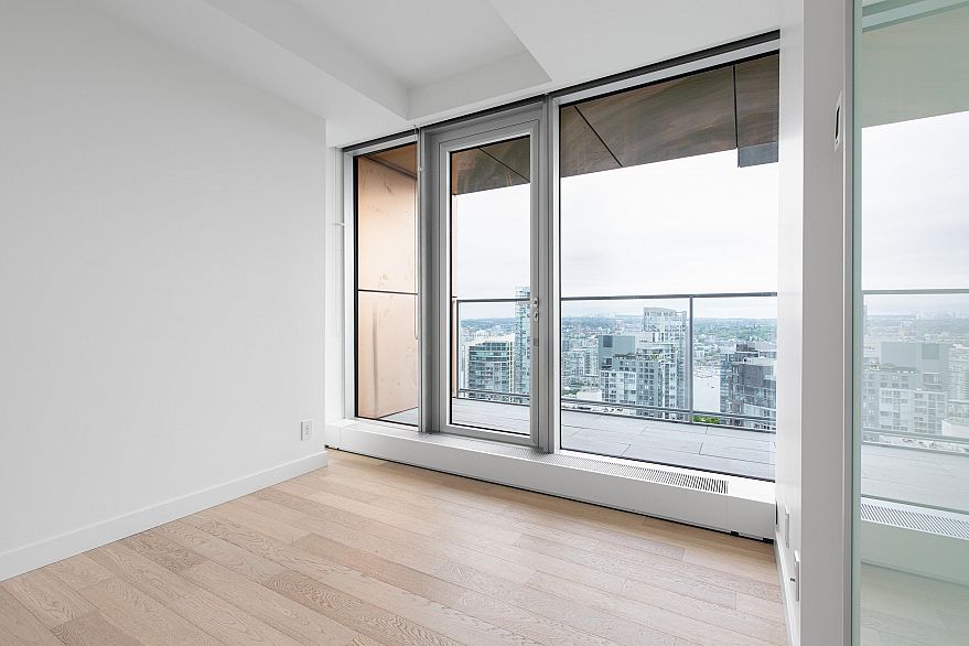 4201 1480 Howe Street