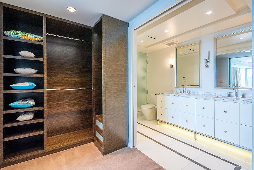 4101 667 Howe Street