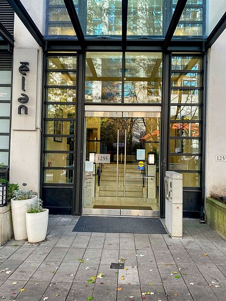 304 1255 Seymour Street