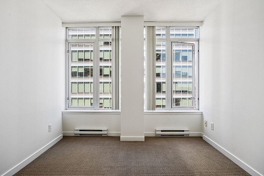 2006 610 Granville Street