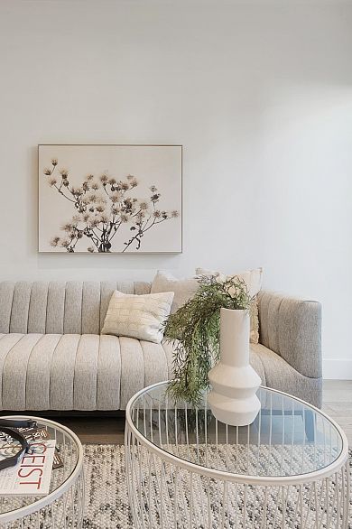 2431 W Broadway Street