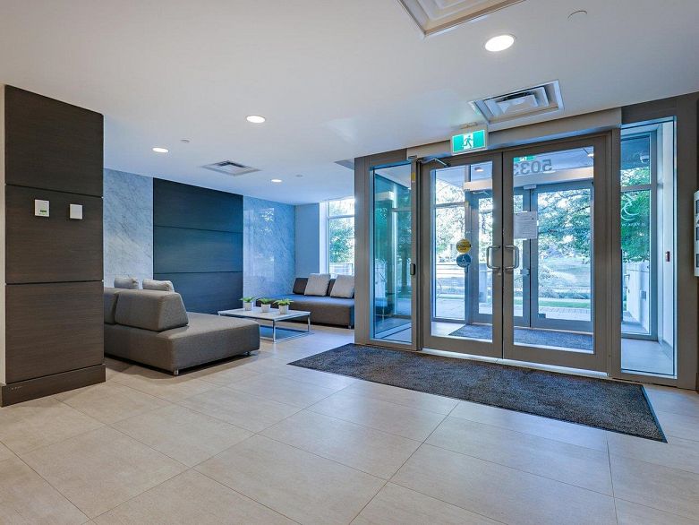 604 5033 Cambie Street