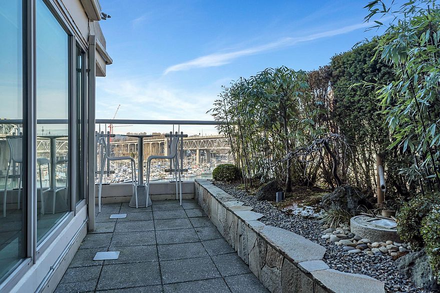 902 1600 Hornby Street