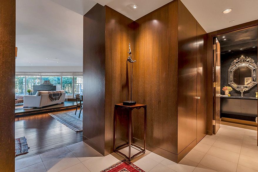 902 1600 Hornby Street