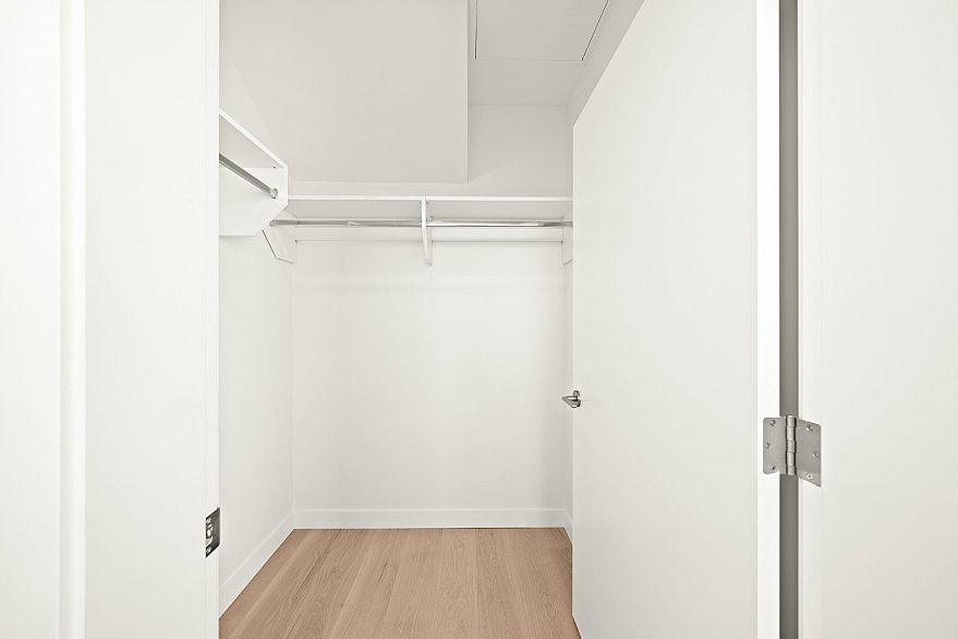 601 5212 Cambie Street