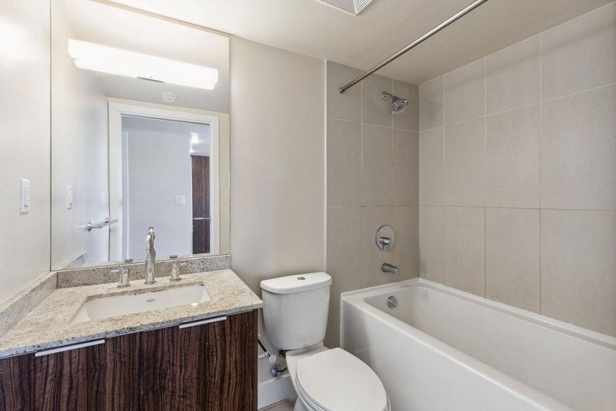 1801 1088 Richards Street