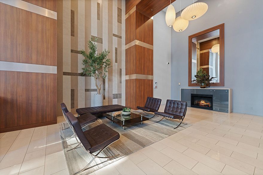 2704 1189 Melville Street