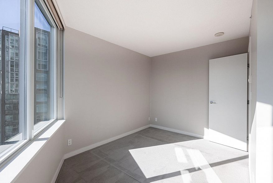 2306 833 Homer Street