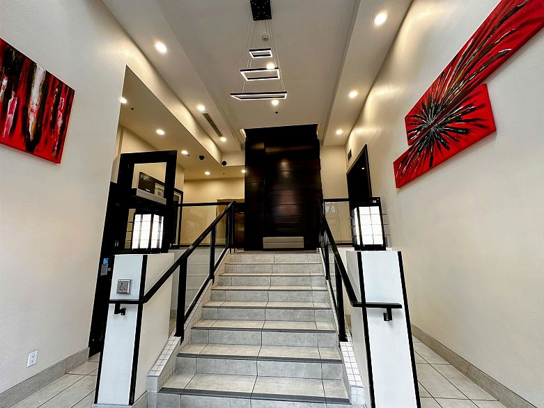 304 1255 Seymour Street