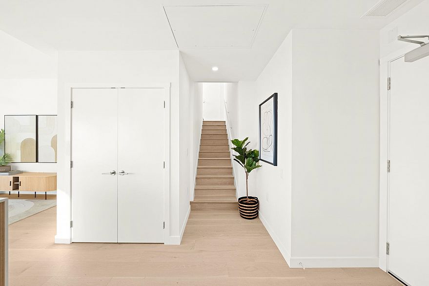 601 5212 Cambie Street