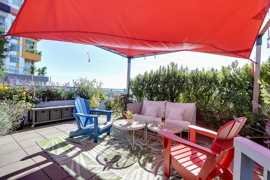 PH6 388 Kootenay Street