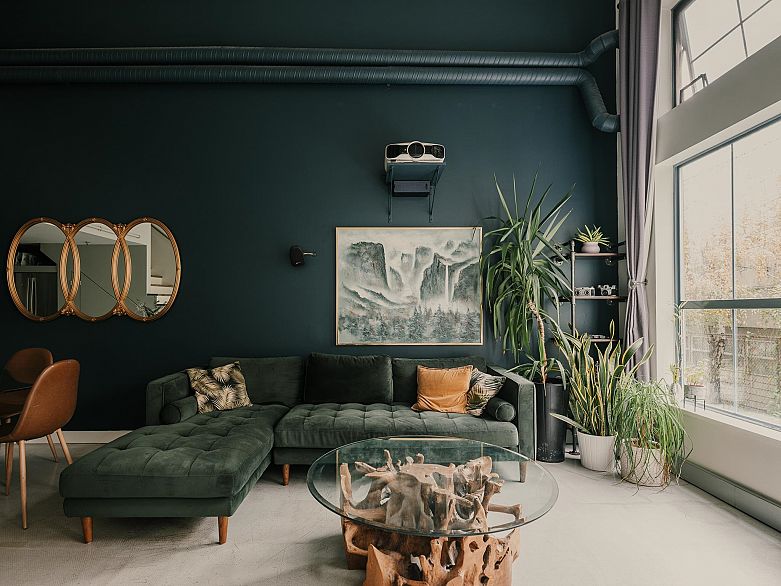 217 336 E 1st Avenue