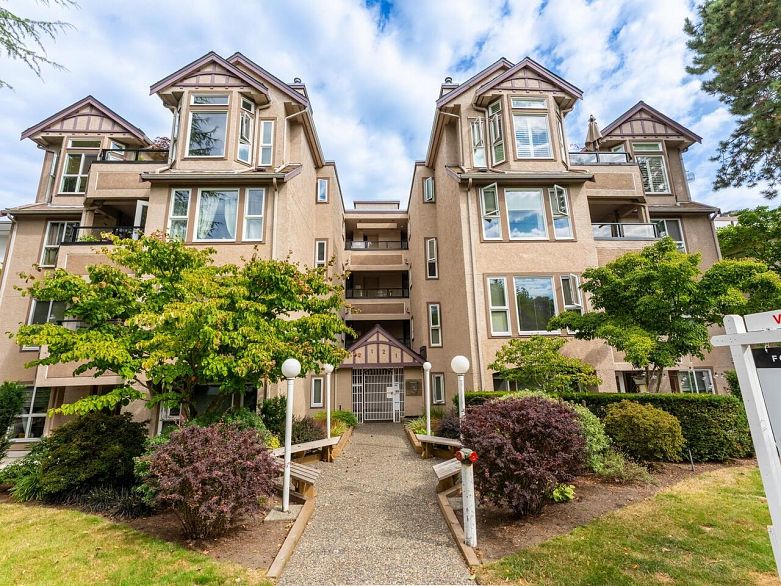 404 2121 W 5th Avenue