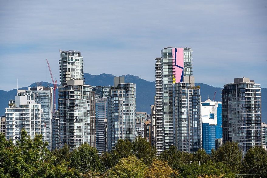 403 1529 W 6th Avenue