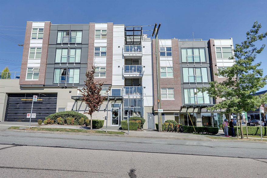 PH6 388 Kootenay Street