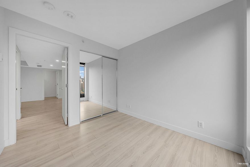 1902 1133 Hornby Street