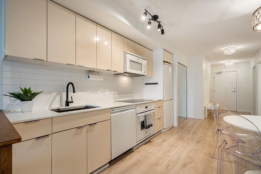 1907 788 Hamilton Street