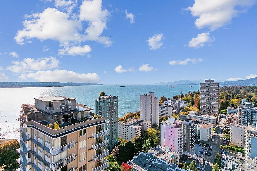 2301 1850 Comox Street