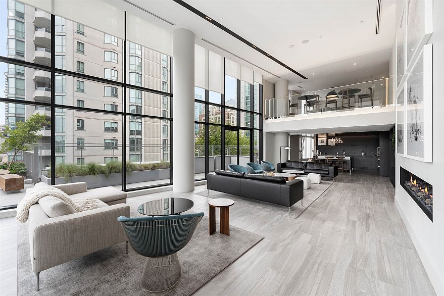 2203 885 Cambie Street