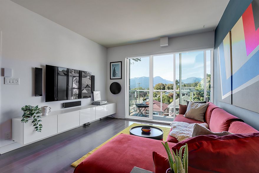 PH6 388 Kootenay Street