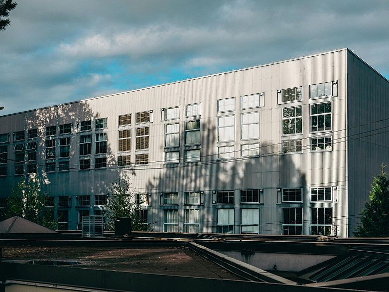 217 336 E 1st Avenue