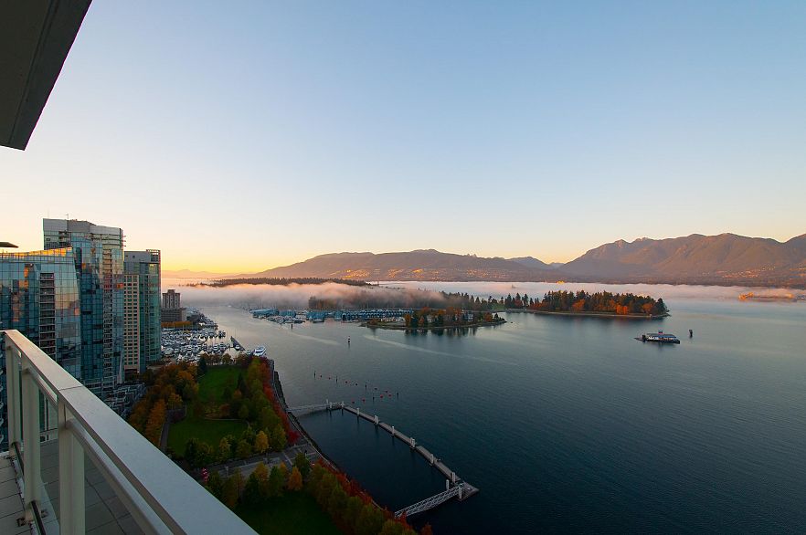 2202 1139 W Cordova Street