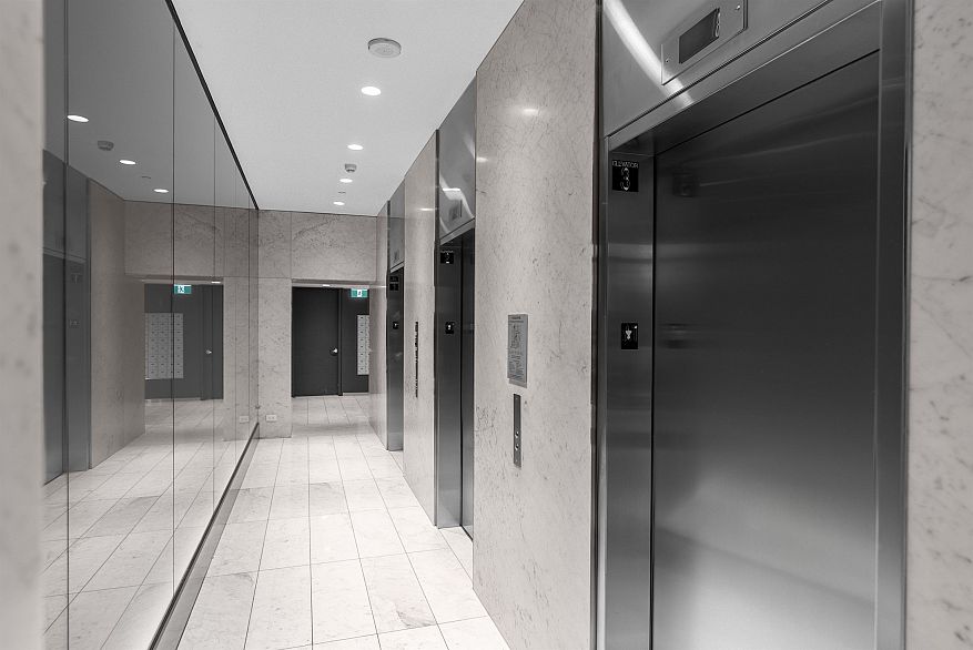 708 889 Pacific Street