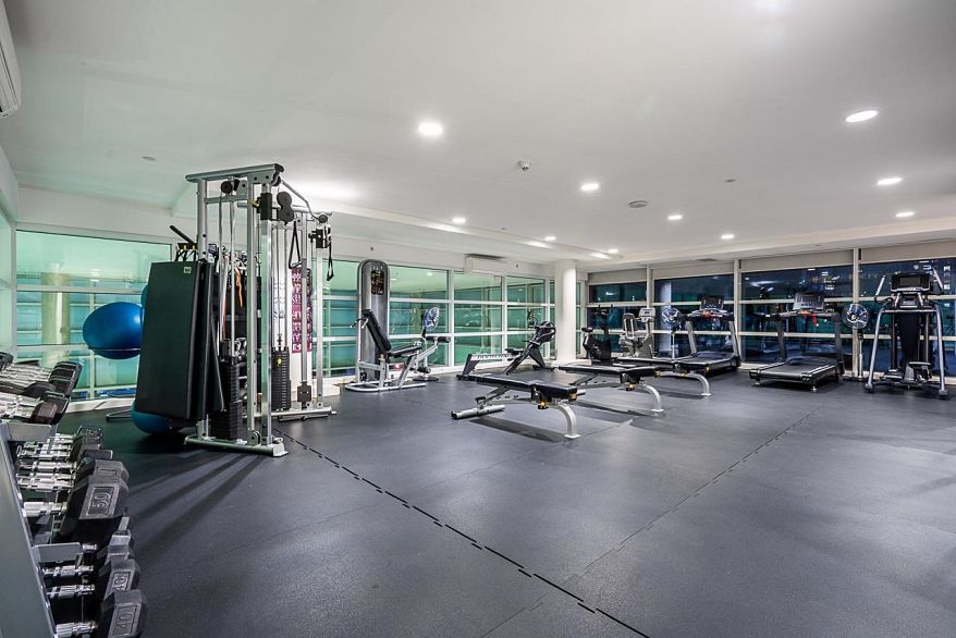 2202 1139 W Cordova Street