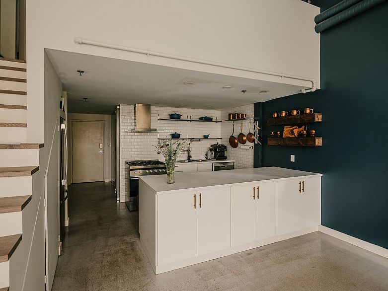 217 336 E 1st Avenue